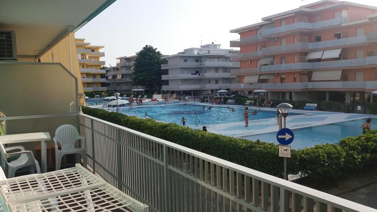 Residence Valbella - Geturhotels Bibione Oda fotoğraf